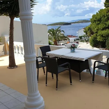 Apartmens Spiko 2 Pensionat 3*