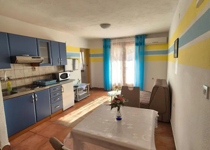 Affittacamere Apartmens Spiko Hvar Town