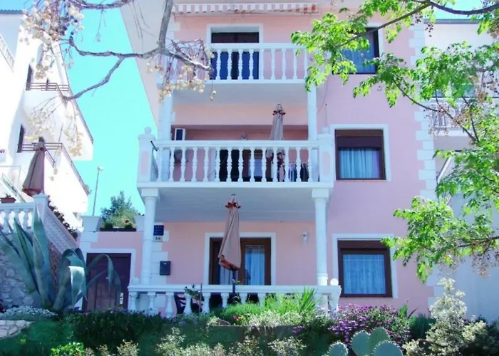 Apartmens Spiko 3* Hvar Town