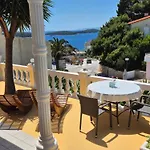 Konukevi Apartmens Spiko 3*