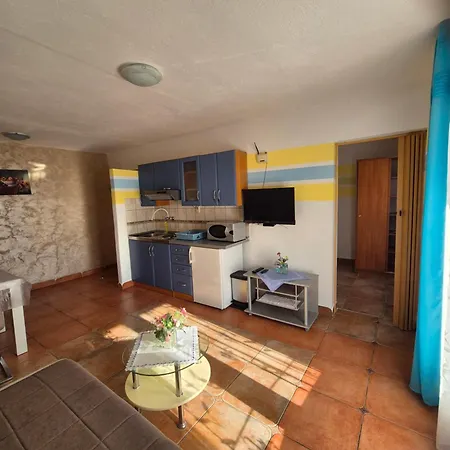 Apartmens Spiko 2 3* Hvar Town