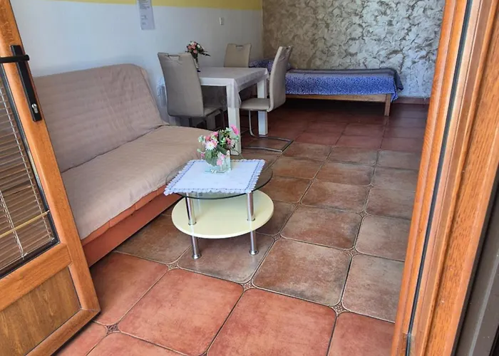 Guest house Apartmens Spiko 3*